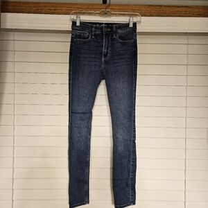 Womens Hollister Jeans